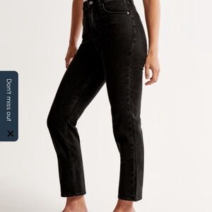 Abercrombie & Fitch Women's Black Ankle Straight - Ultra High Rise